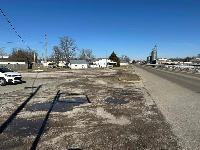 $80,000 | South Commercial Street, Worthington, IN 47471