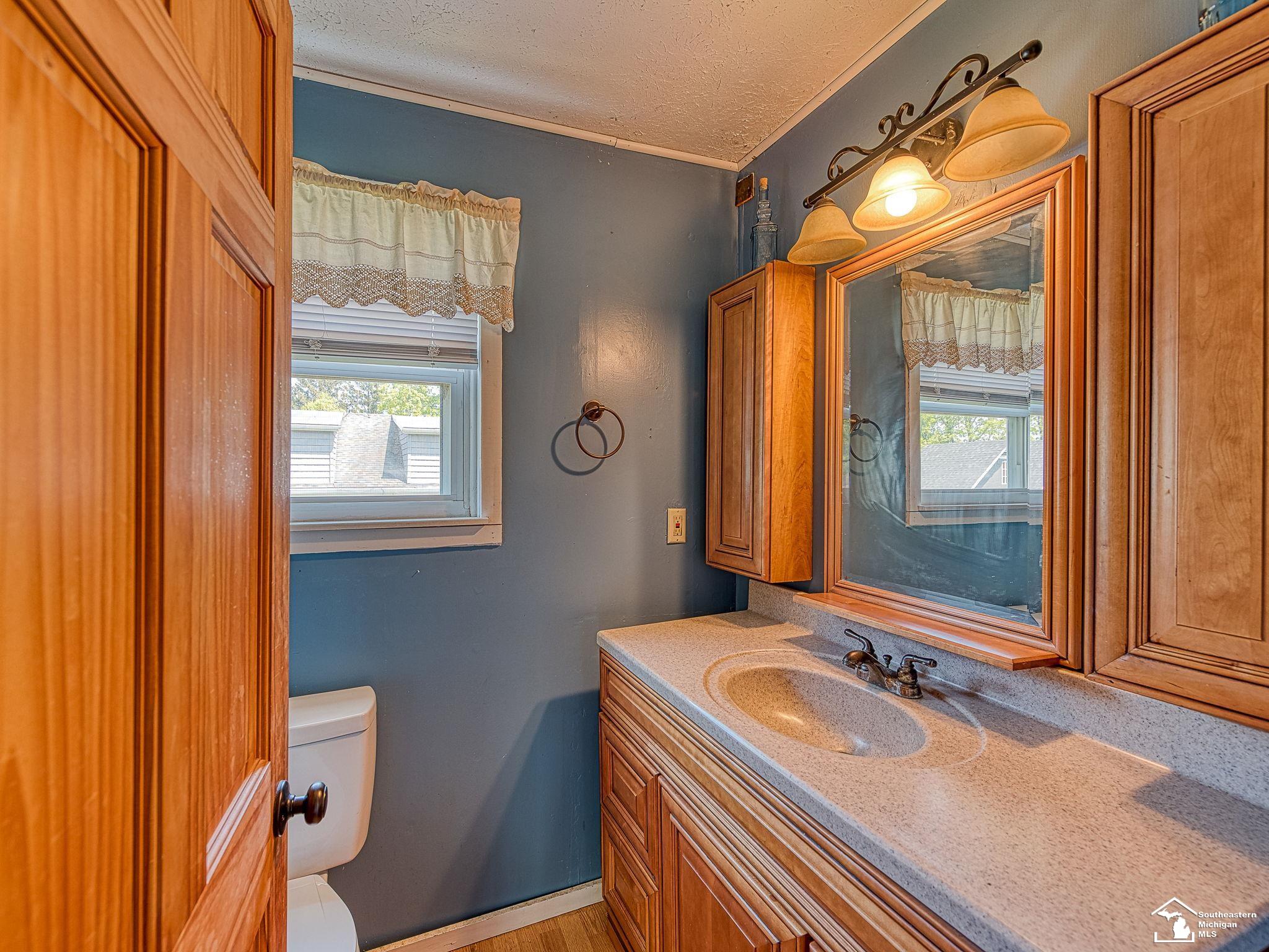 1230 West Sterns Road Temperance, MI 48182 - Photo 18 of 32