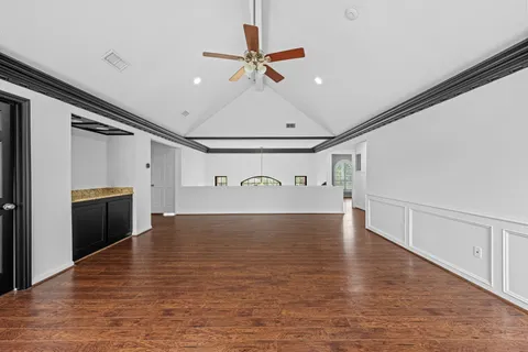 $499,999 | 9214 South Pass Lane, Houston, TX 77064