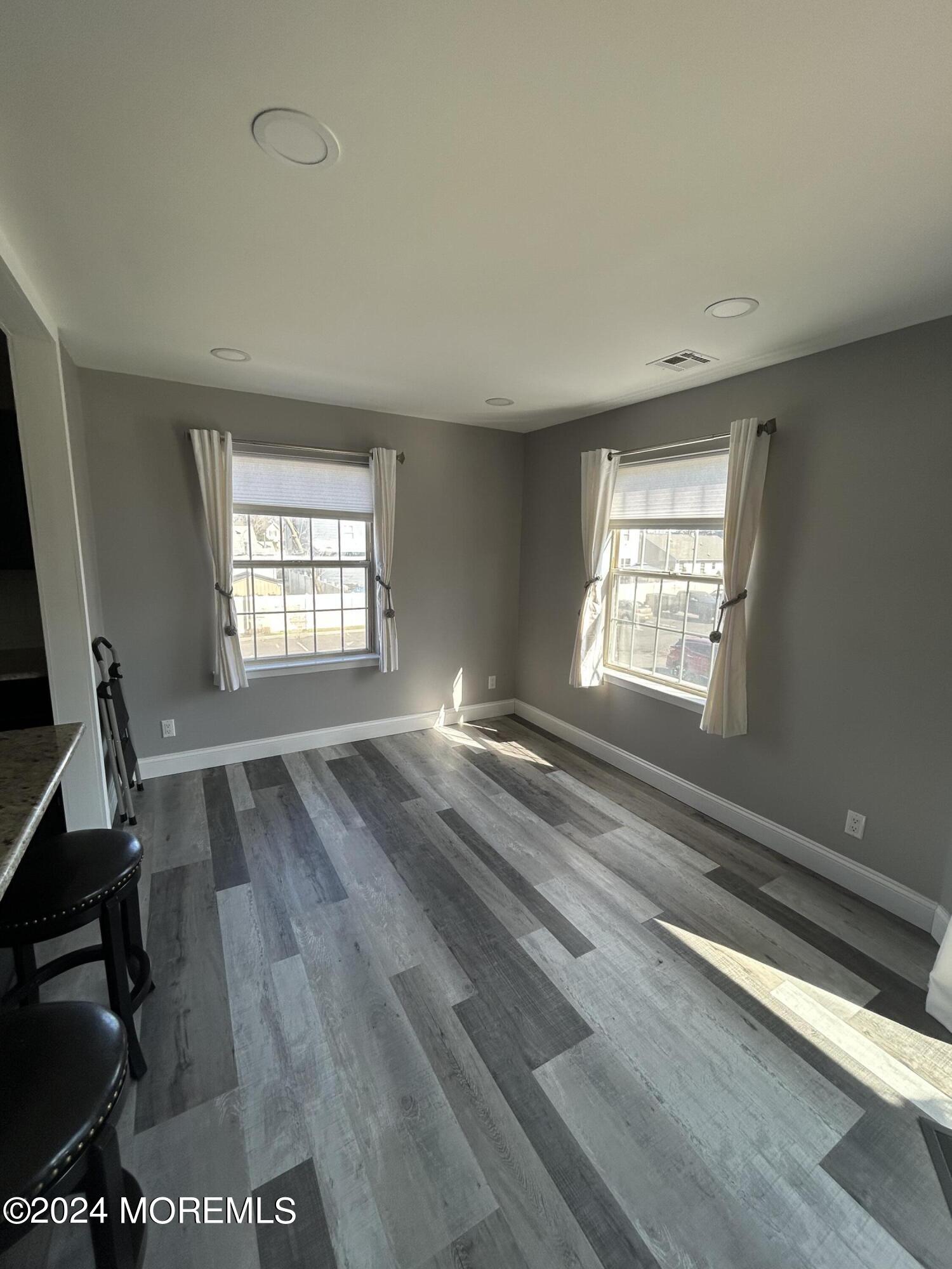 231 Atlantic Street, Unit 54 Keyport, NJ 07735 - Photo 3 of 12 FCD0EA1F-80A8-4472-A75E-5424FA6872B2