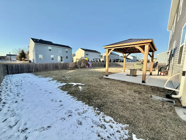 $375,000 | 1013 Daniel Street, Plano, IL 60545