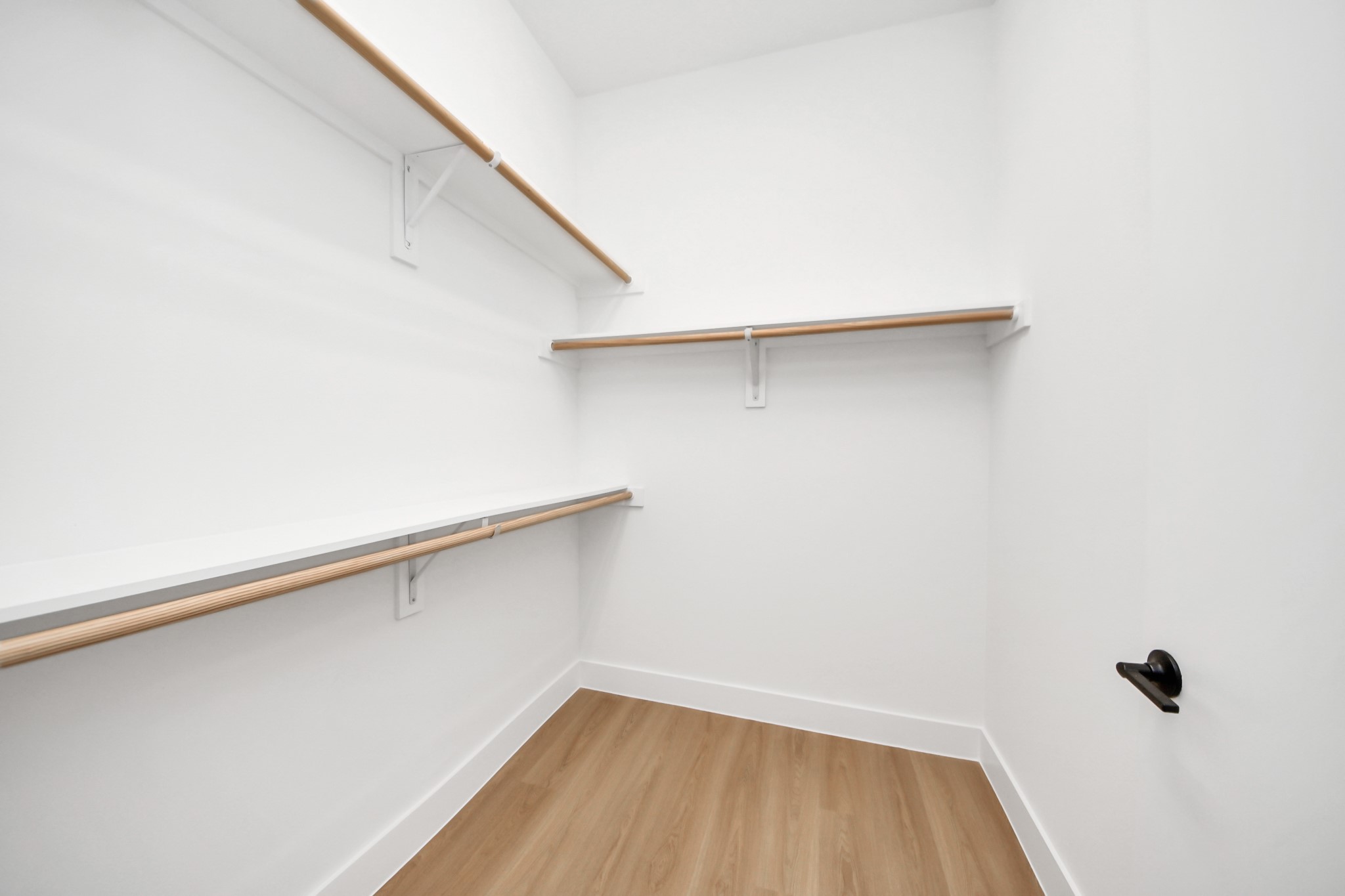 2810 Riverby Road, Unit 225 Houston, TX 77020 - Photo 18 of 47 a view of a small space