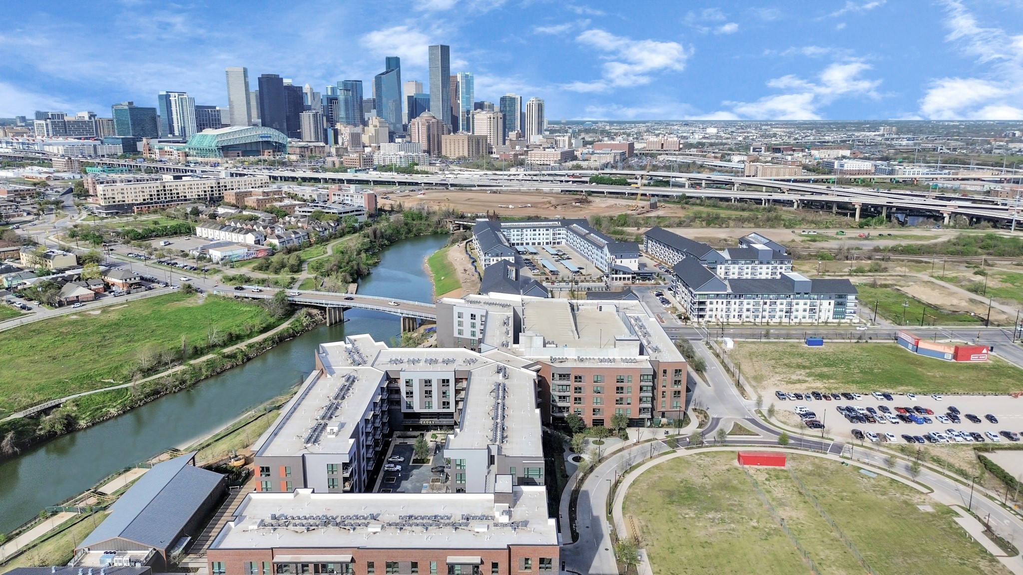 2810 Riverby Road, Unit 225 Houston, TX 77020 - Photo 34 of 47 a view of a city