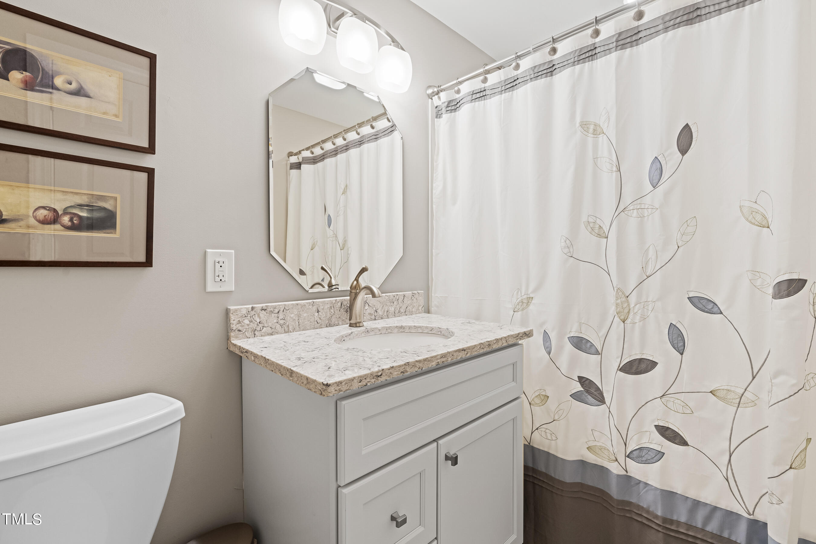 701 West Lane Street, Unit 102 Raleigh, NC 27603 - Photo 36 of 41 DSC07877