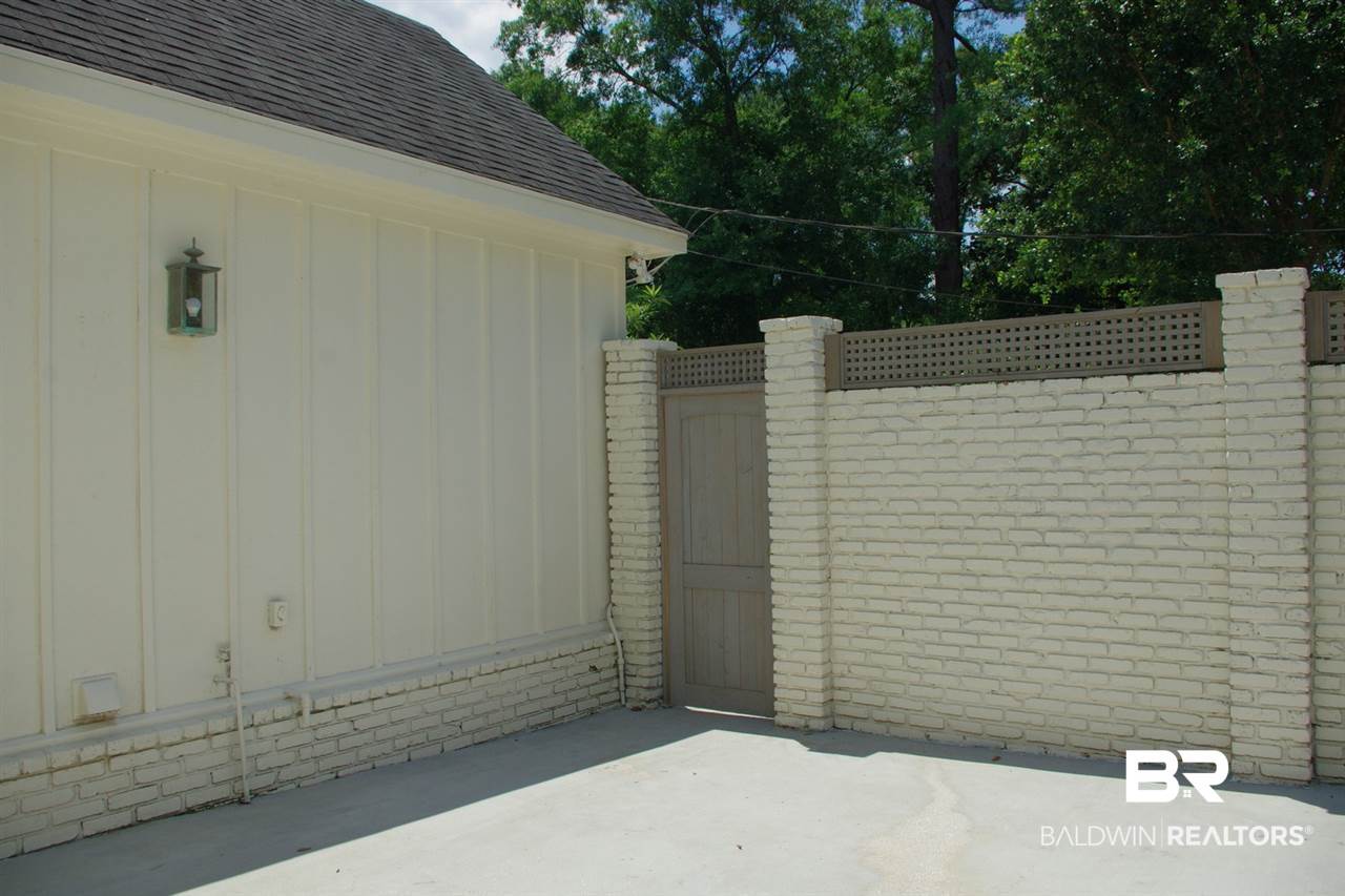 264 Batre Lane Mobile, AL 36608 - Photo 6 of 45