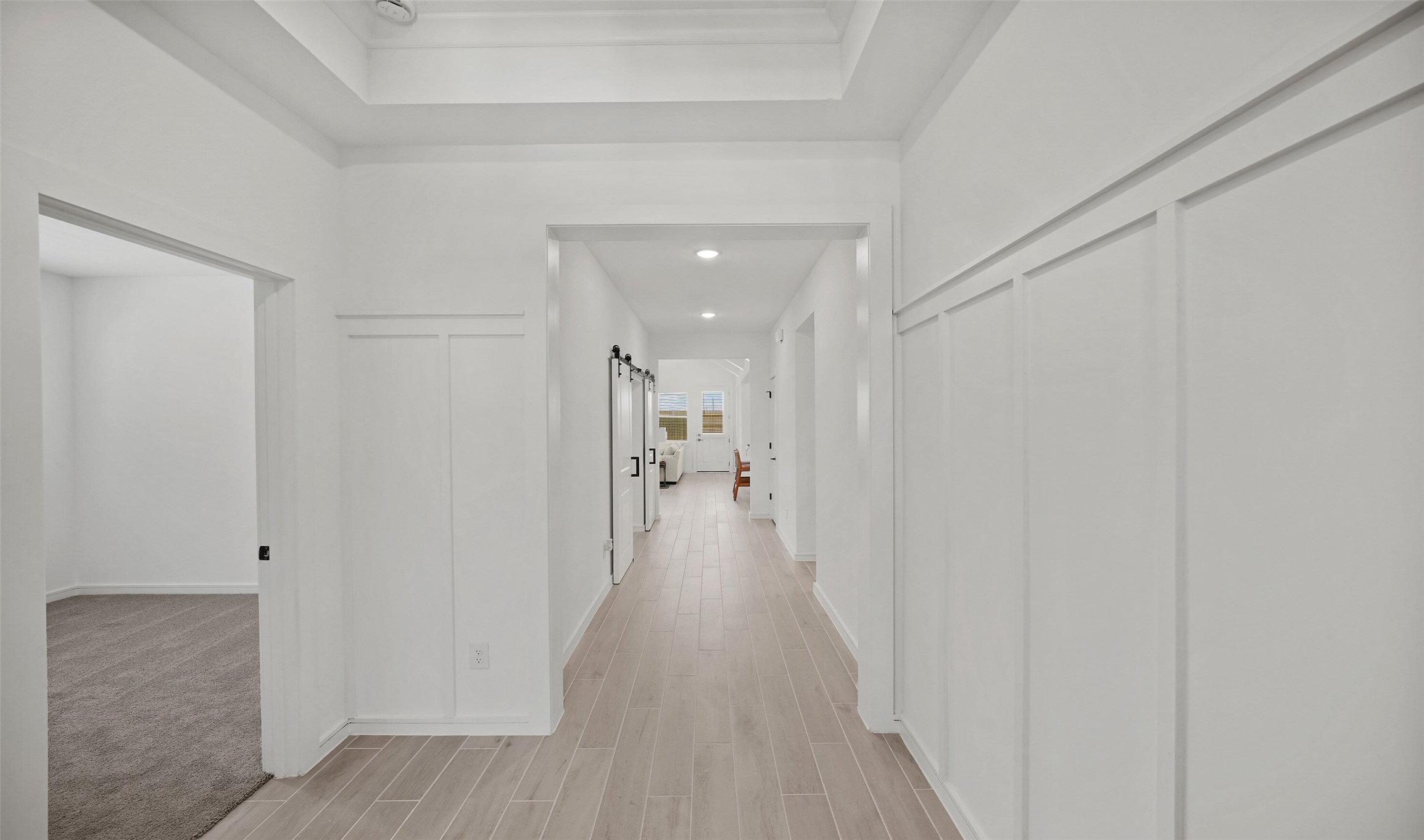 29307 Suncreek Rnch Court Waller, TX 77484 - Photo 3 of 18 Welcoming foyer (*Photo not of actual home and used for illustration purposes only.)