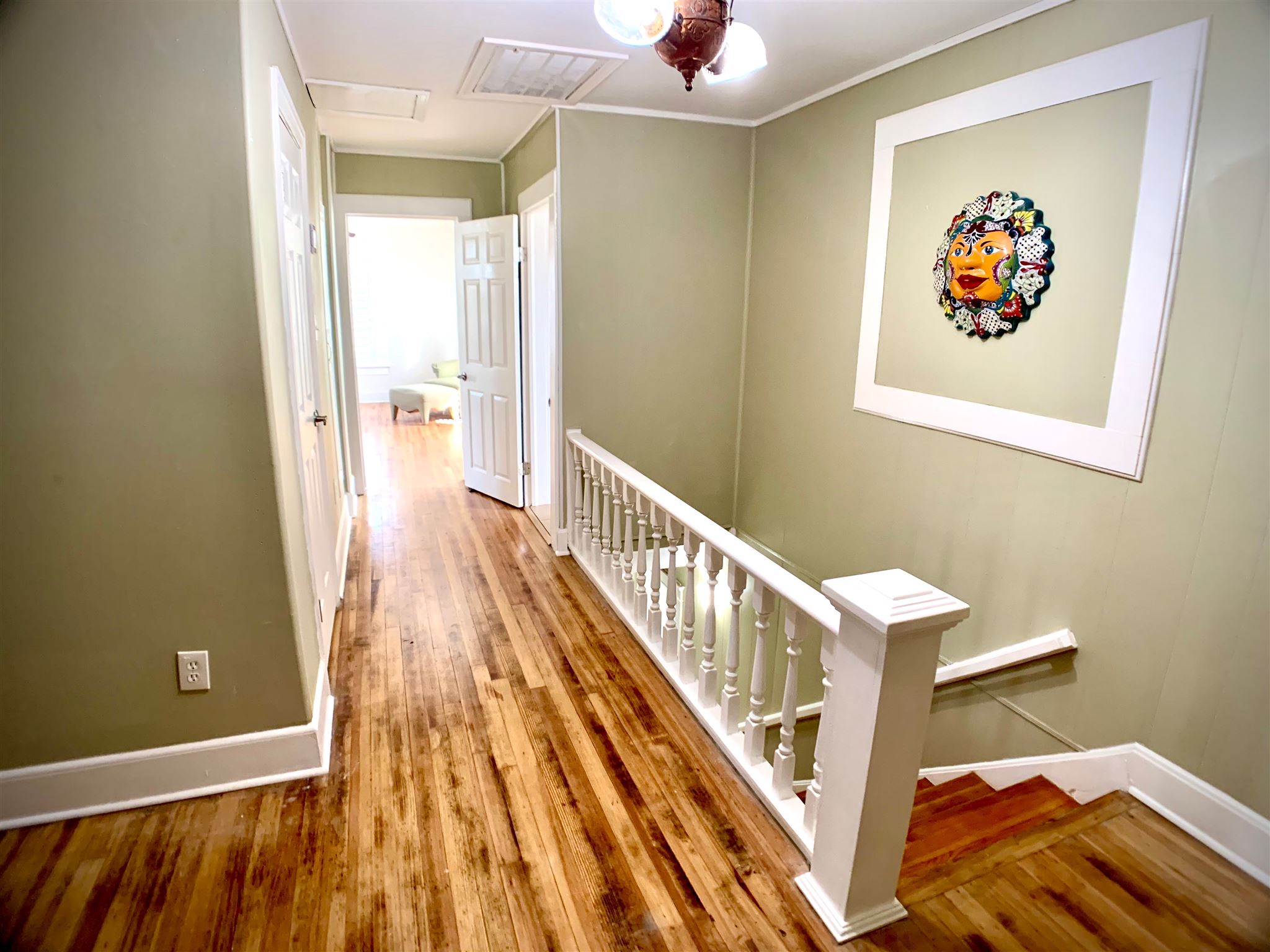 207 West Rose Avenue Foley, AL 36535 - Photo 26 of 34 Upstairs Hallway
