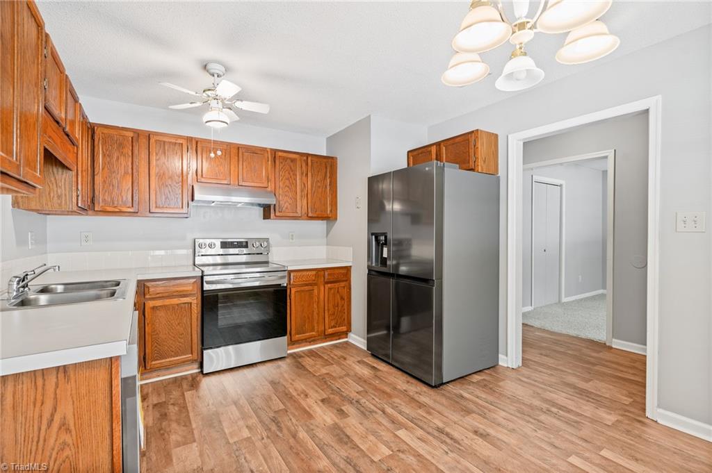 3108 Rockingham Road High Point, NC 27265 - Photo 6 of 27