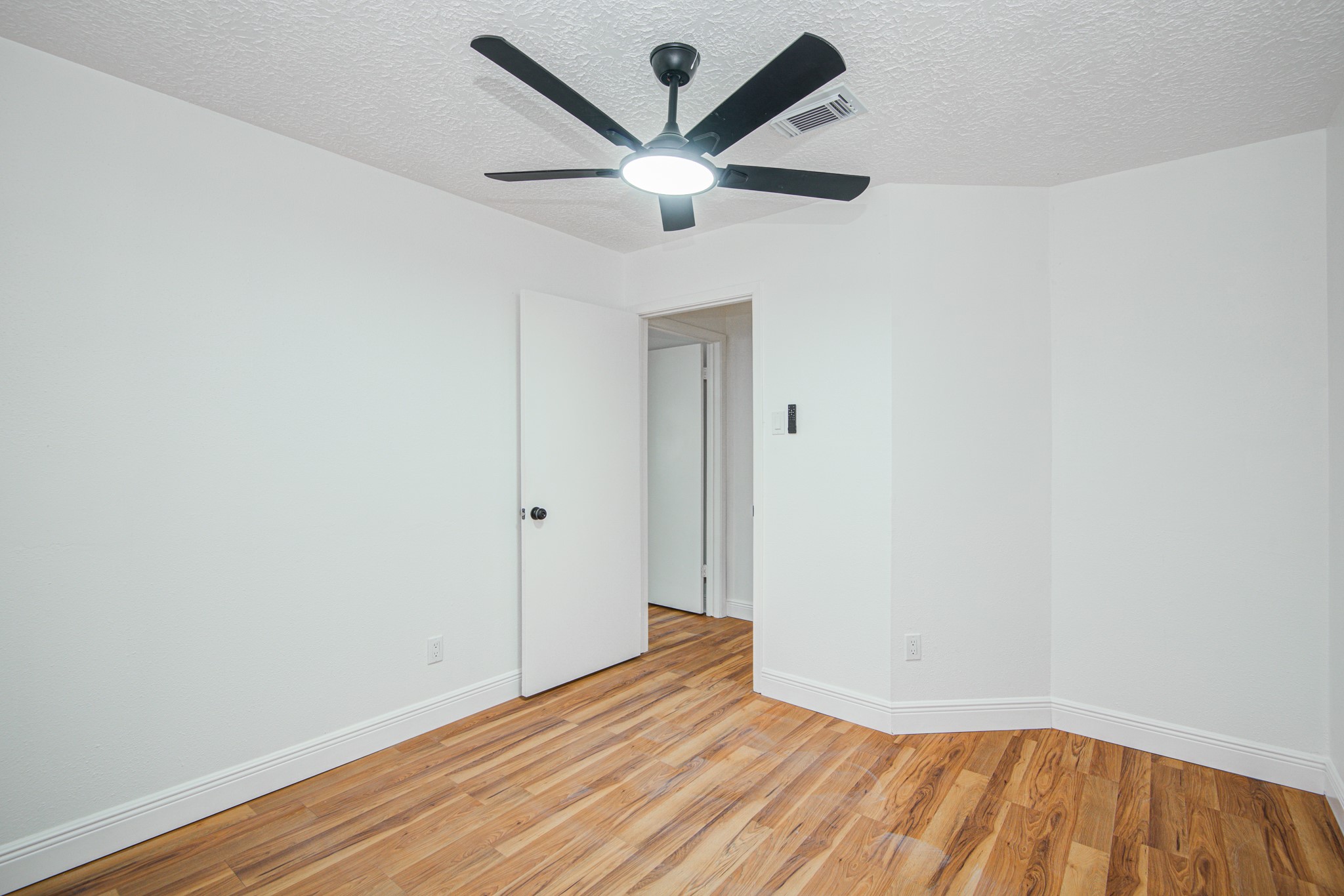 24127 Spring Towne Drive Spring, TX 77373 - Photo 20 of 28