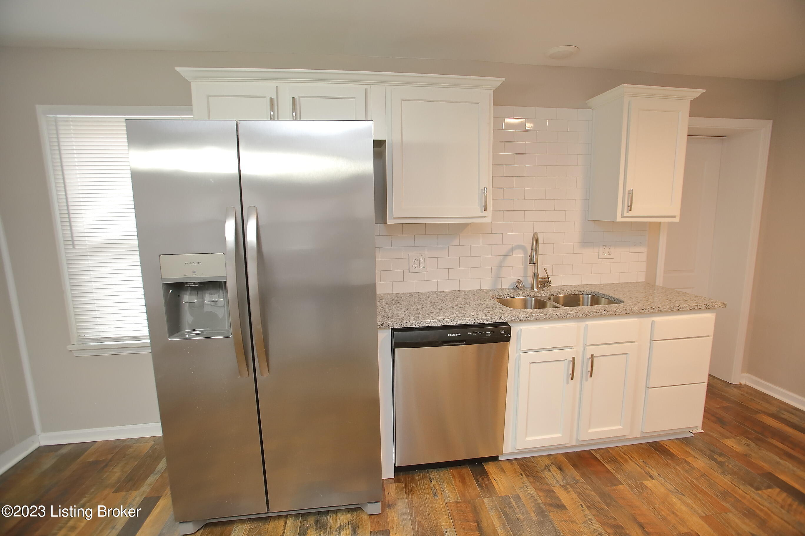 16 Welby Road Louisville, KY 40258 - Photo 14 of 44 Kitchen