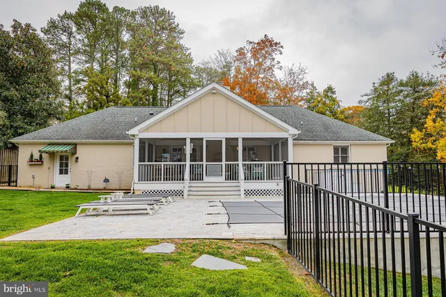 $1,485,000 | 97 Currell Cove Lane, White Stone, VA 22578