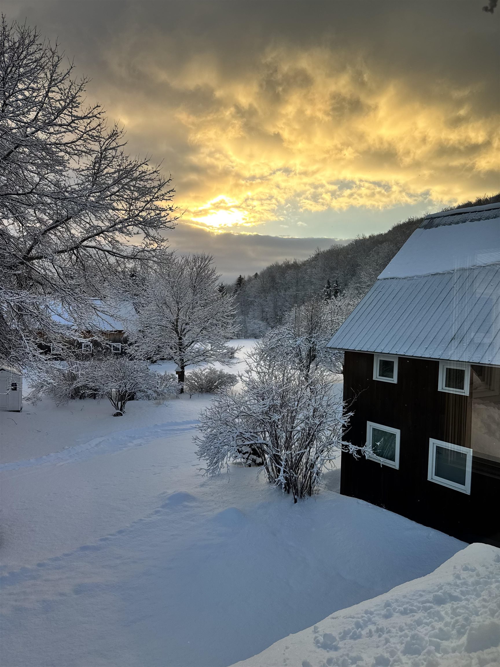 18 New England Power Road Wilmington, VT 05363 - Photo 13 of 60