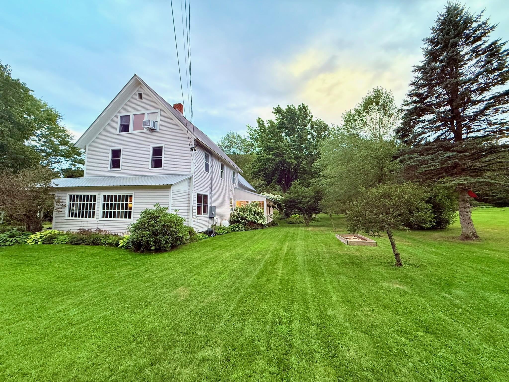 18 New England Power Road Wilmington, VT 05363 - Photo 6 of 60