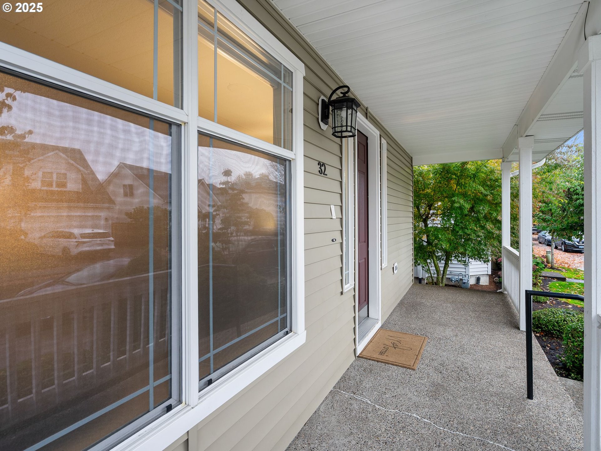 32 Southwest Wallingford Way Beaverton, OR 97006 - Photo 2 of 36 Gallery Image 2