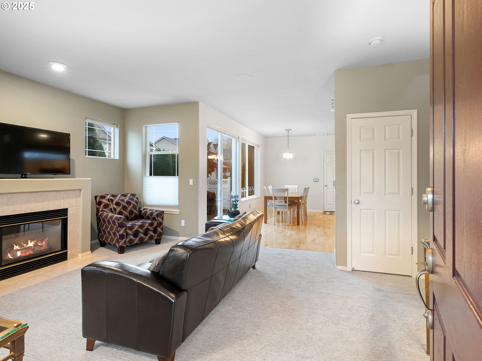 32 Southwest Wallingford Way Beaverton, OR 97006 - Photo 6 of 36 Gallery Image 6