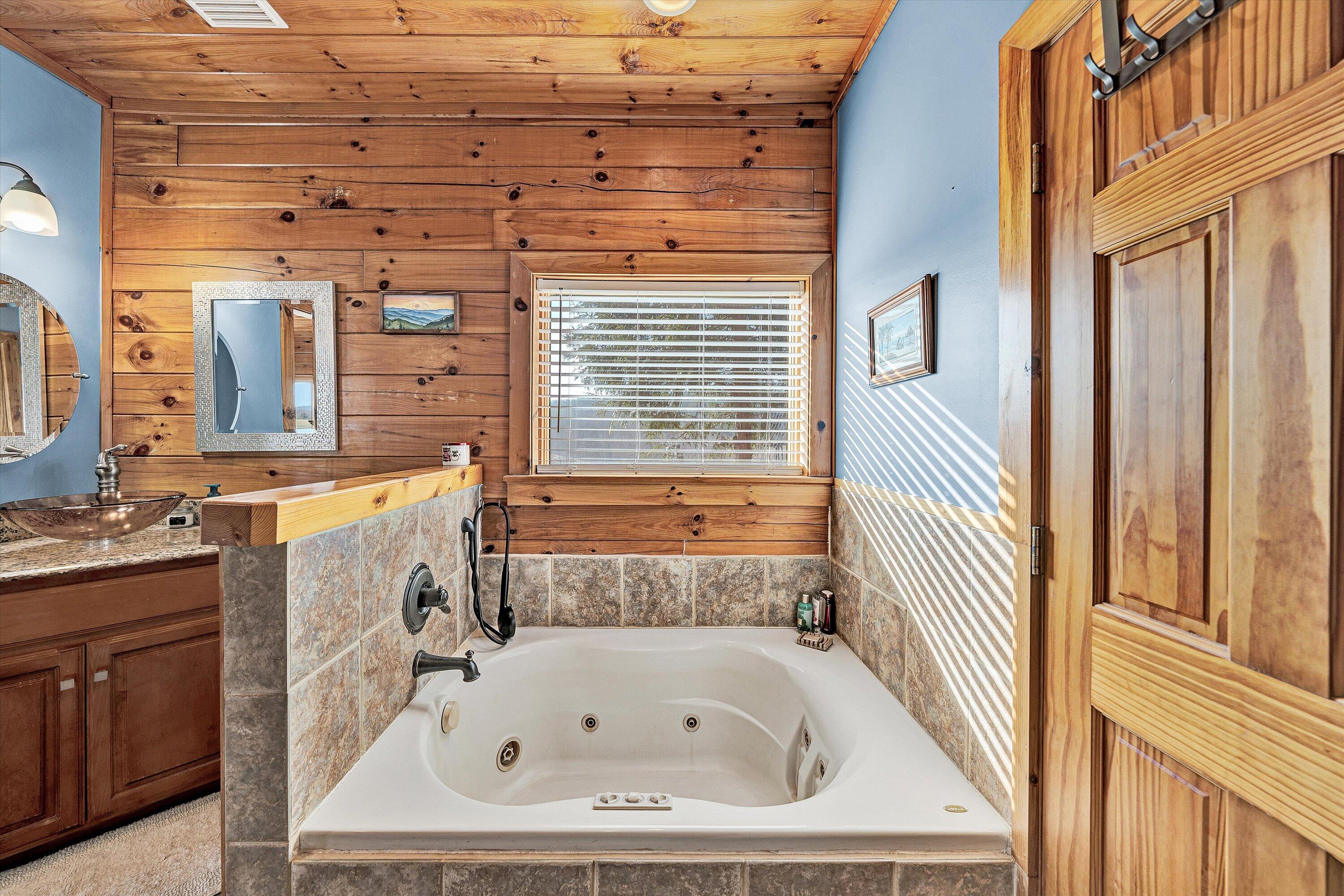 2972 Algoma Road Boones Mill, VA 24065 - Photo 22 of 73 Primary Bathroom