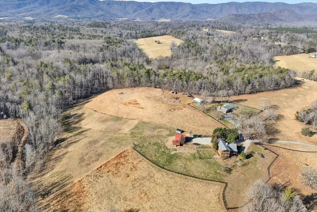 $799,900 | 2972 Algoma Road, Boones Mill, VA 24065