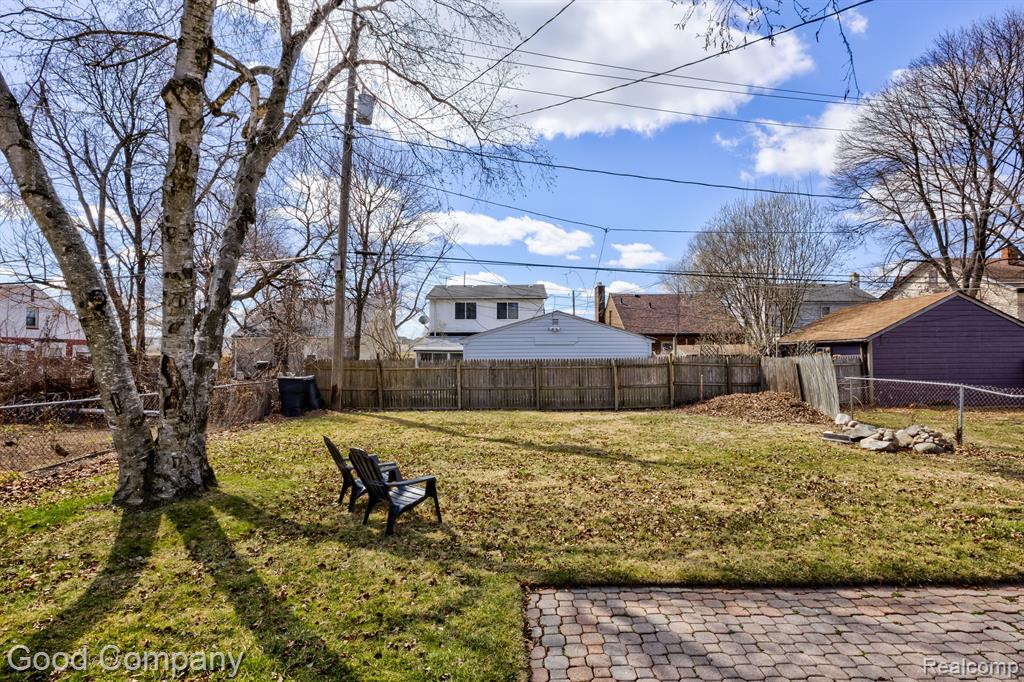 233 Riverside Drive Detroit, MI 48215 - Photo 54 of 59 Gallery Image 54