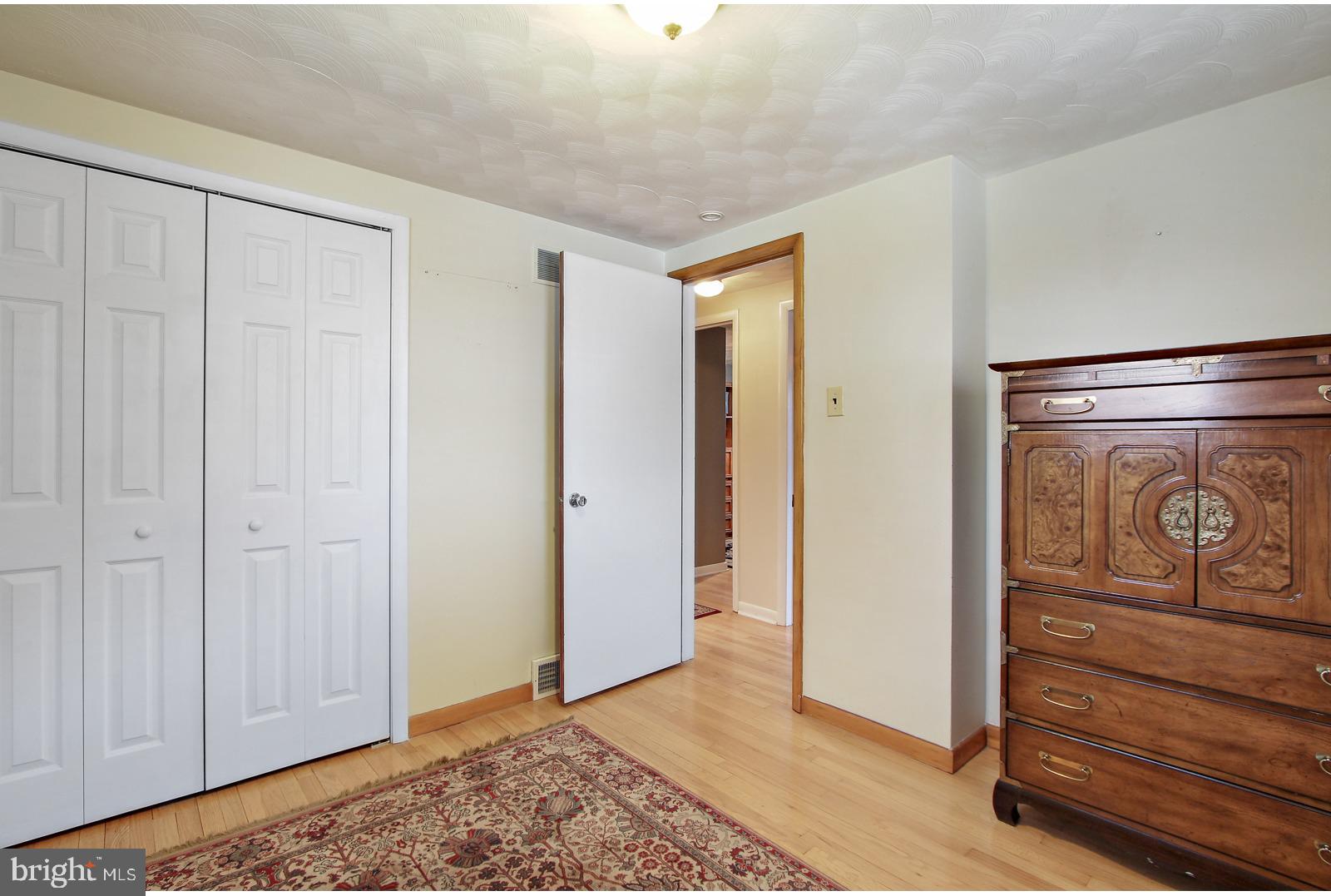 2109 Teslin Road York, PA 17404 - Photo 15 of 28