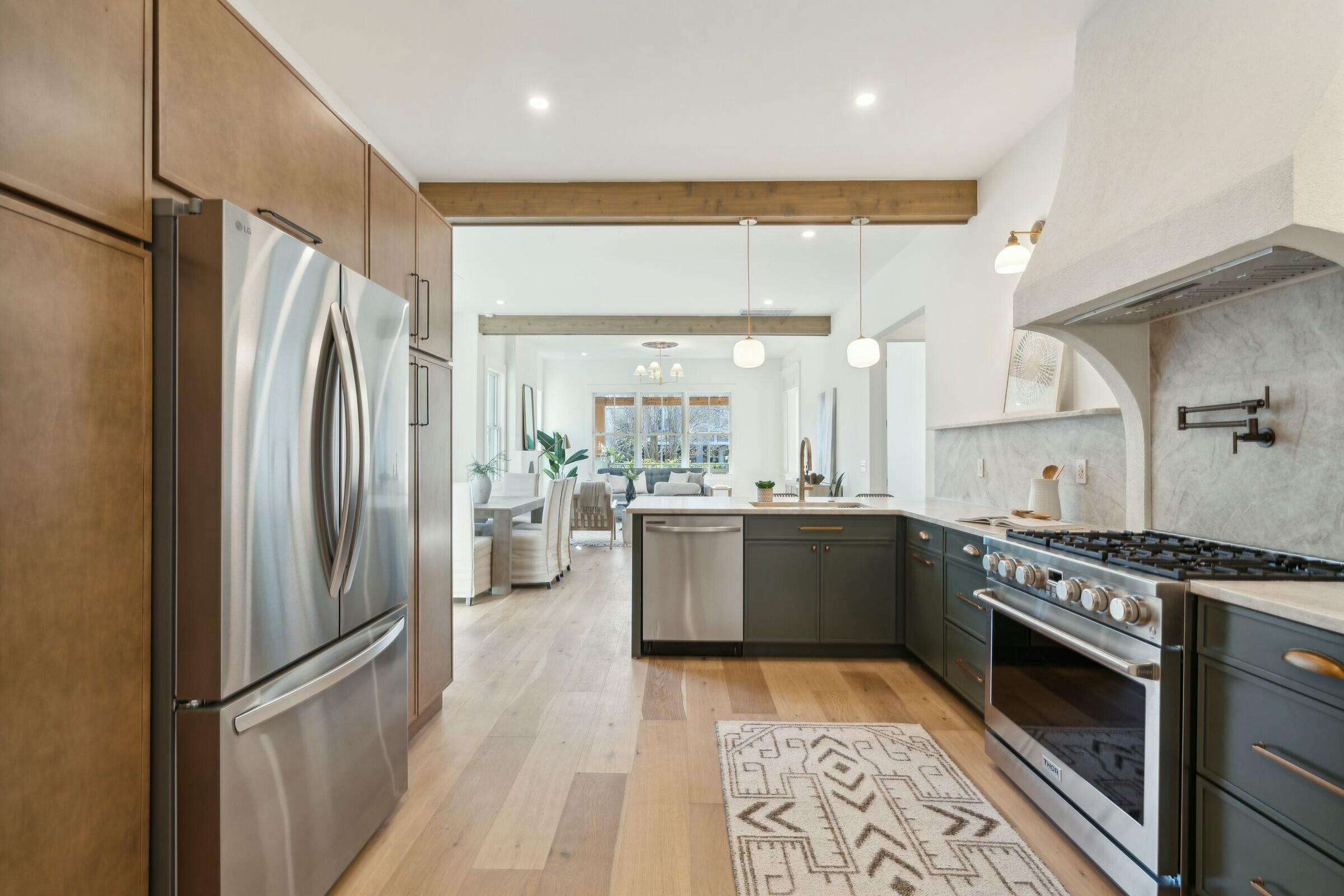 44 Poplar Street Charleston, SC 29403 - Photo 16 of 44 Kitchen