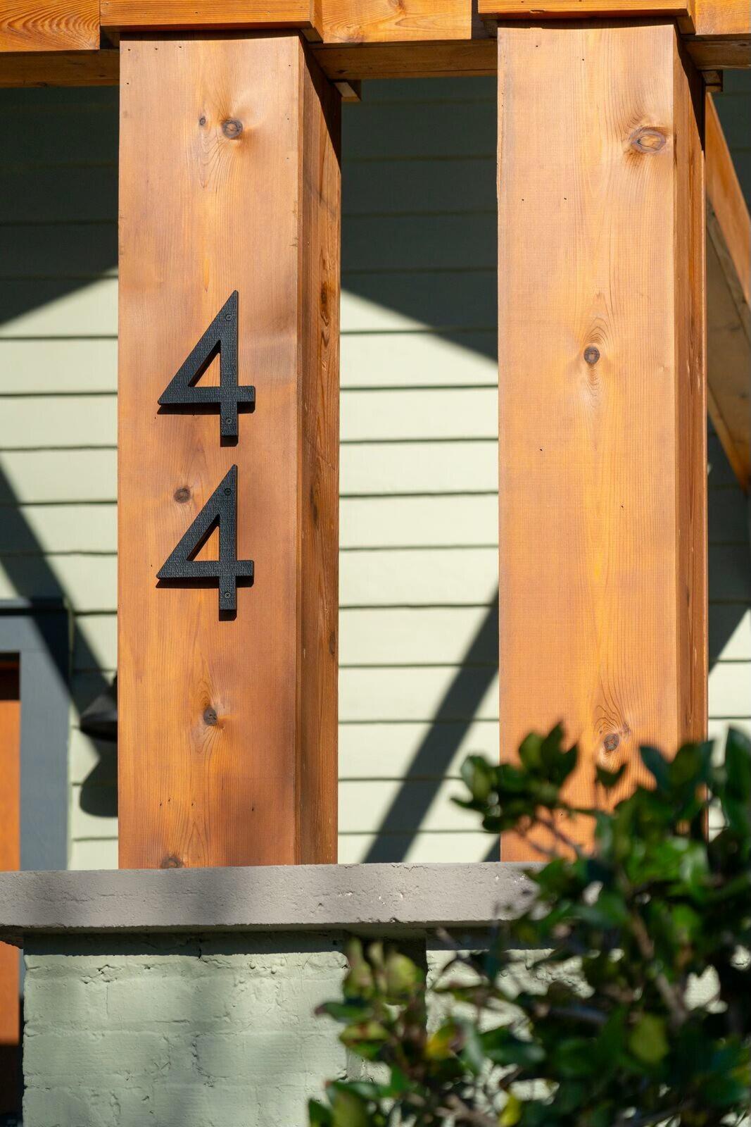 44 Poplar Street Charleston, SC 29403 - Photo 2 of 44 44 Poplar St