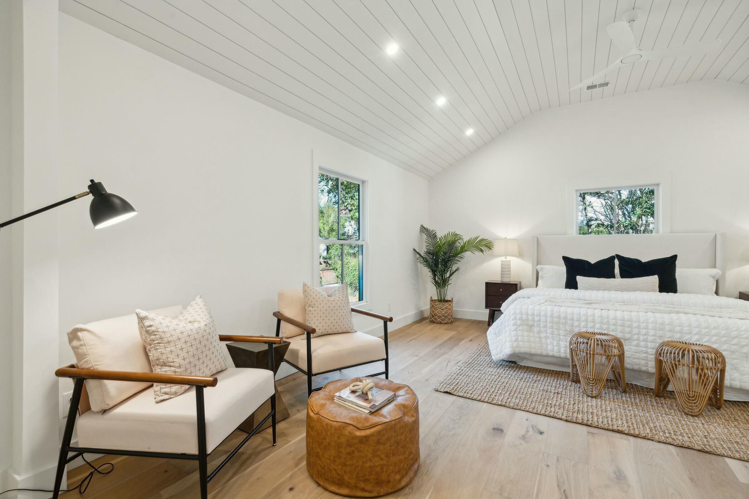 44 Poplar Street Charleston, SC 29403 - Photo 28 of 44 Primary Suite