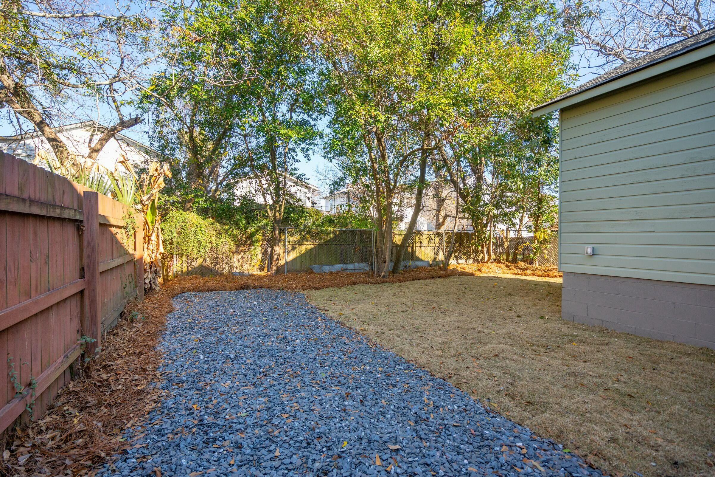44 Poplar Street Charleston, SC 29403 - Photo 39 of 44 Backyard