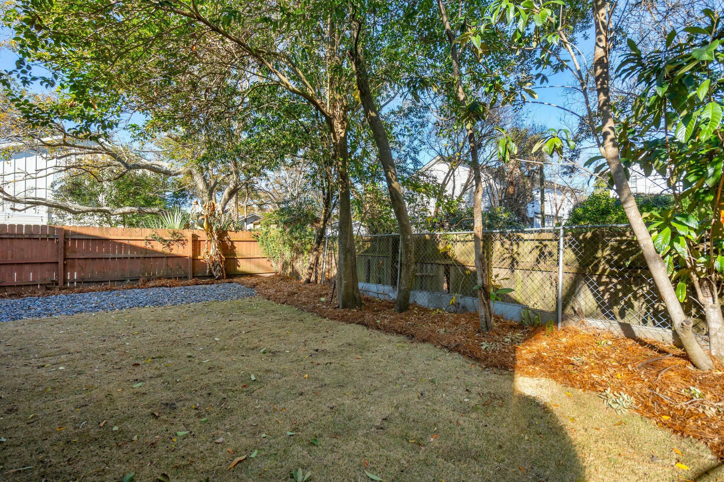 44 Poplar Street Charleston, SC 29403 - Photo 41 of 44 Backyard