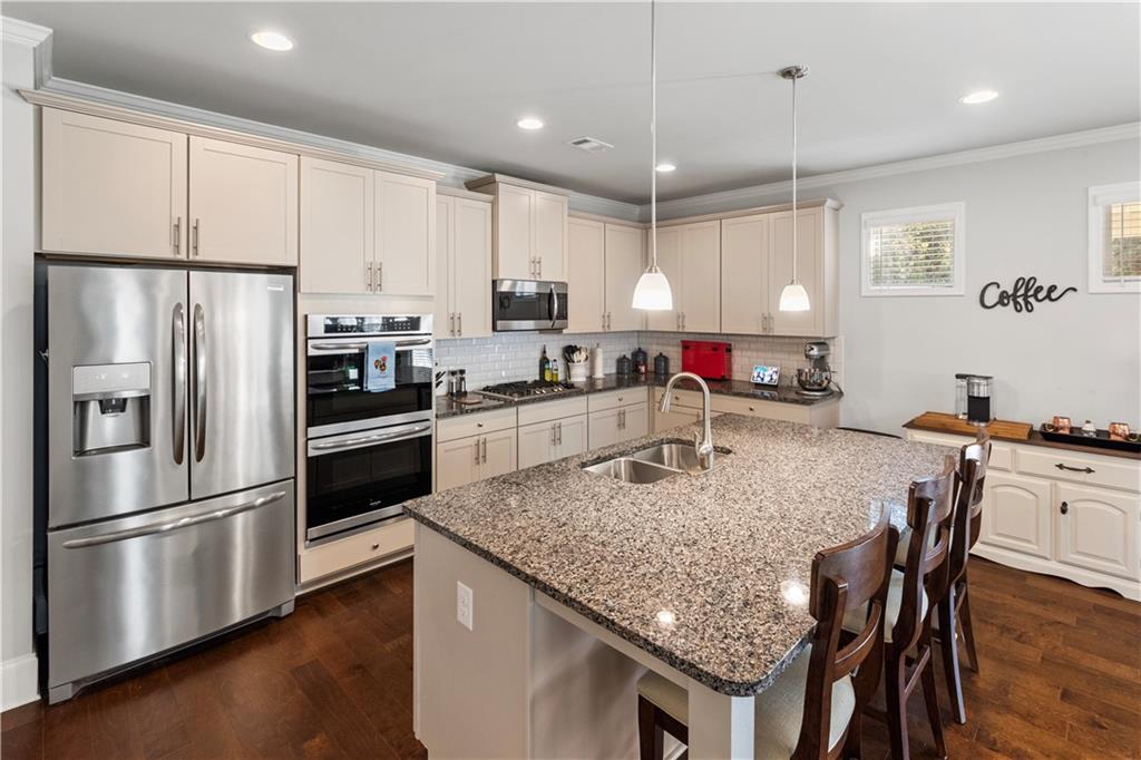 205 Orchard Trail Canton, GA 30115 - Photo 8 of 34