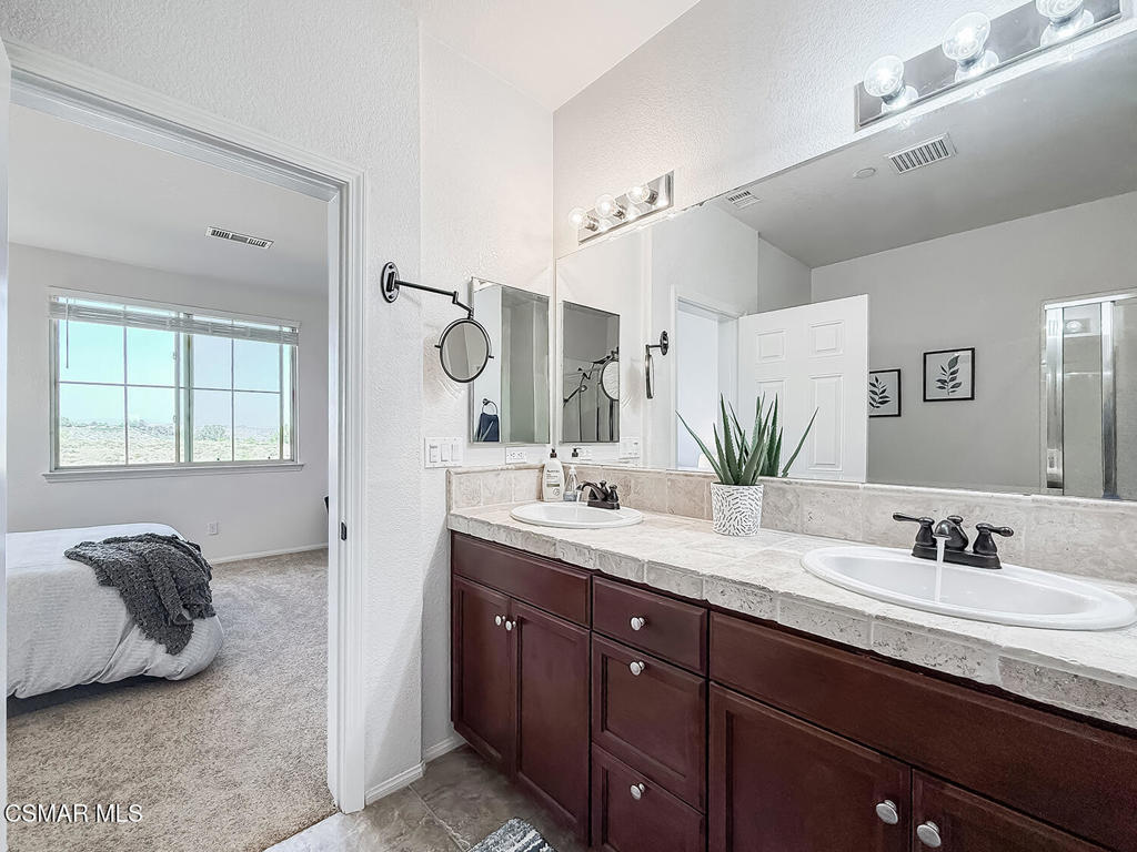 6838 Simmons Way Moorpark, CA 93021 - Photo 32 of 45