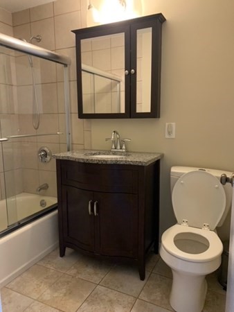 1186 Worcester Road, Unit 810 Framingham, MA 01702 - Photo 8 of 12