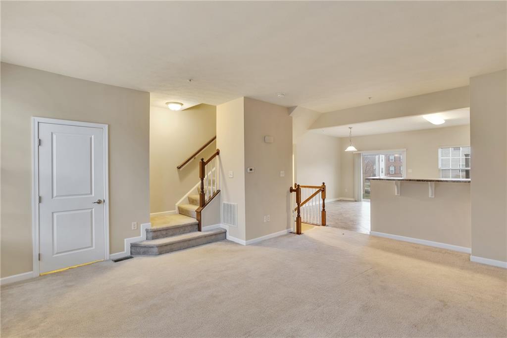 620 Fairgate Drive Wexford, PA 15090 - Photo 10 of 37