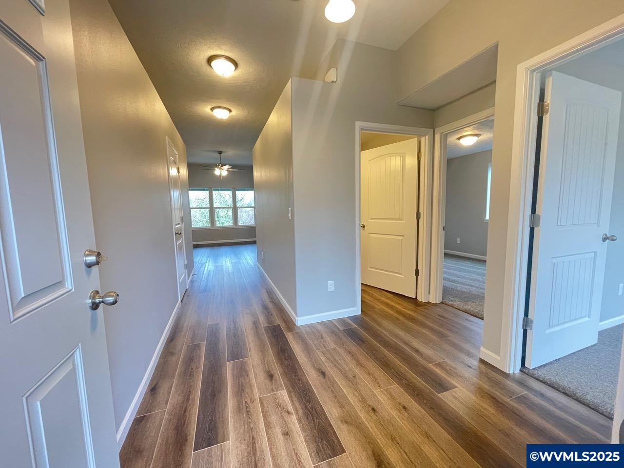 1190 Southwest Hop Street Albany, OR 97321 - Photo 4 of 38 Gallery Image 4