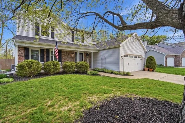 $425,000 | 1512 Steeplechase Drive, Bloomington, IL 61701