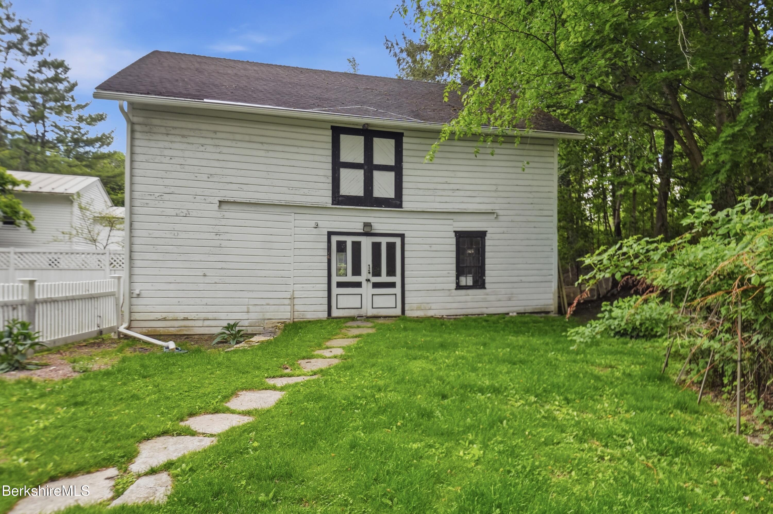4 Stockbridge Road West Stockbridge, MA 01266 - Photo 80 of 94 Barn