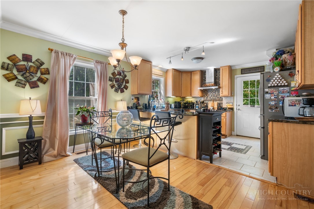 1056 Old Hampton Road Boone, NC 28607 - Photo 15 of 49 Gallery Image 15