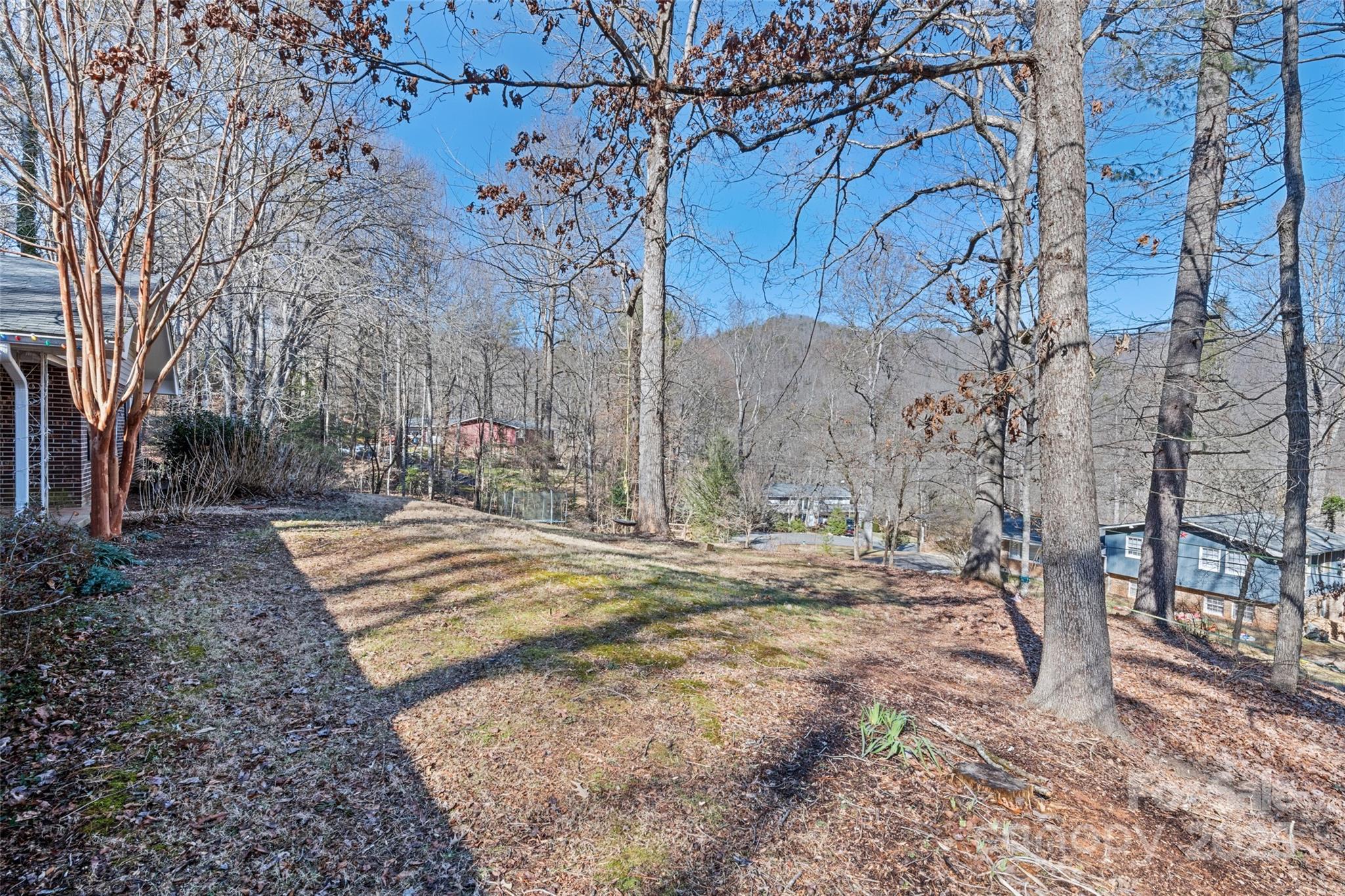 1031 University Heights Road Cullowhee, NC 28723 - Photo 23 of 25 Gallery Image 23