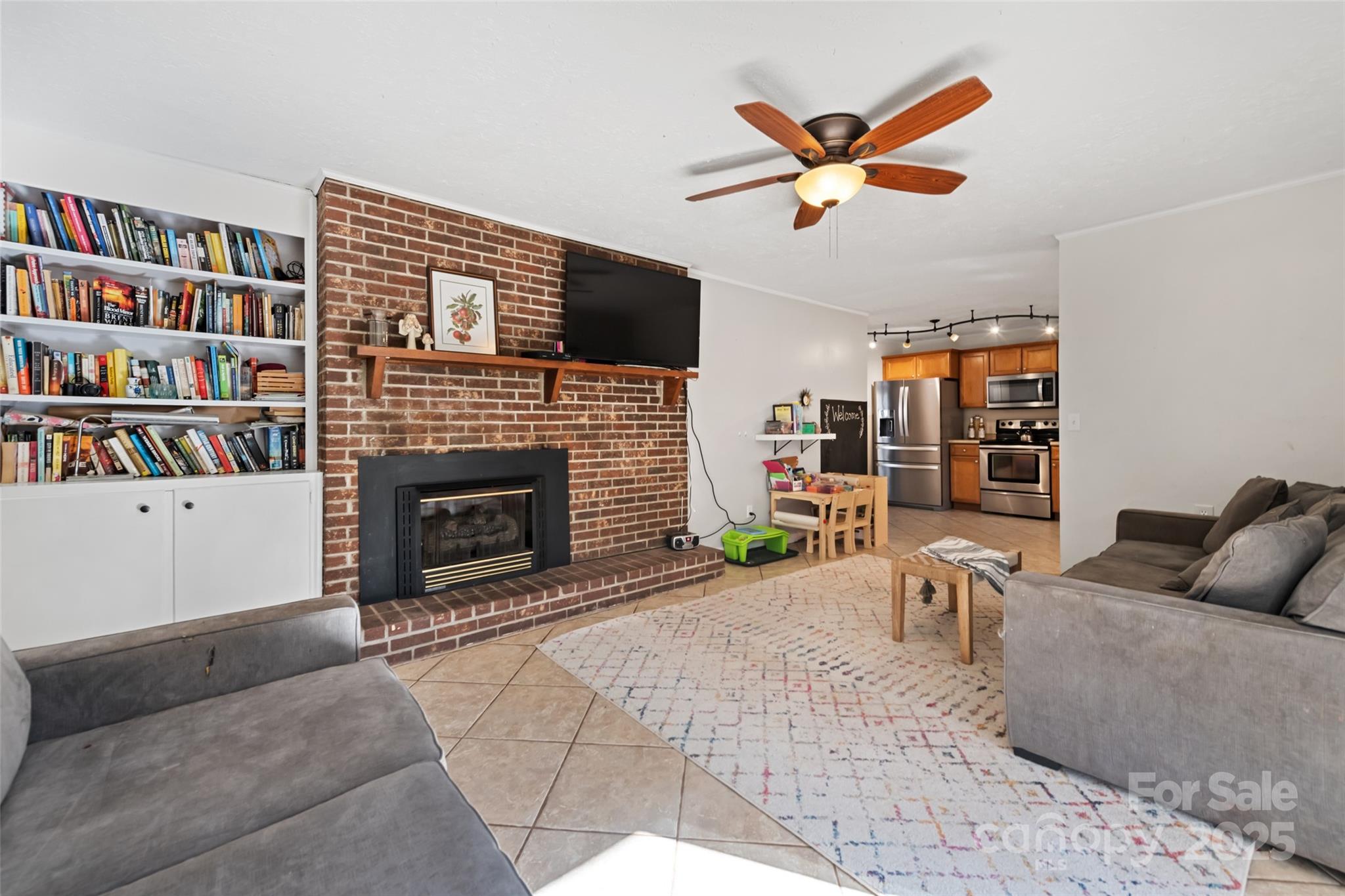 1031 University Heights Road Cullowhee, NC 28723 - Photo 6 of 25 Gallery Image 6