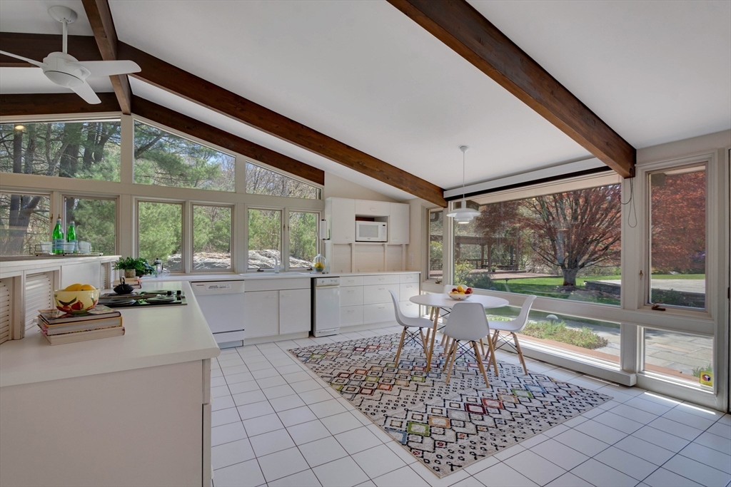 53 Stonehedge Road Lincoln, MA 01773 - Photo 12 of 42 Gallery Image 12