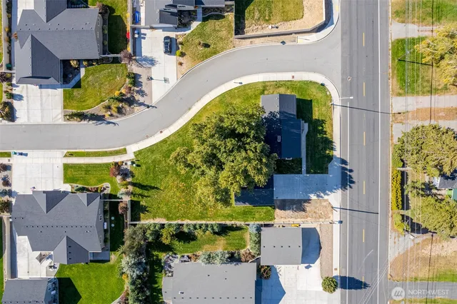 $425,000 | 921 Easy Street, Wenatchee, WA 98801