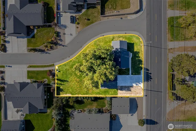 $425,000 | 921 Easy Street, Wenatchee, WA 98801