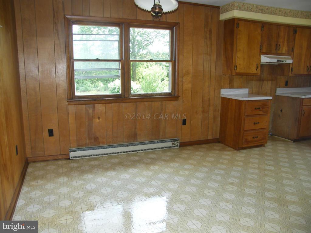 31683 East Line Road Delmar, MD 21875 - Photo 4 of 11