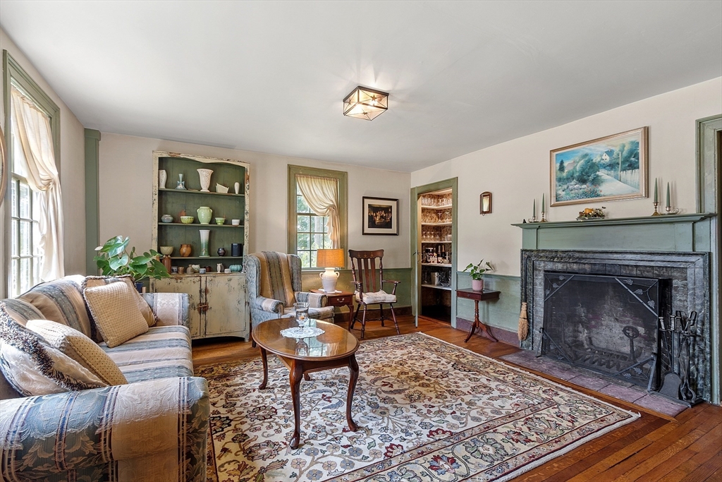 12 Academy Hill Road Westminster, MA 01473 - Photo 4 of 41 Gallery Image 4