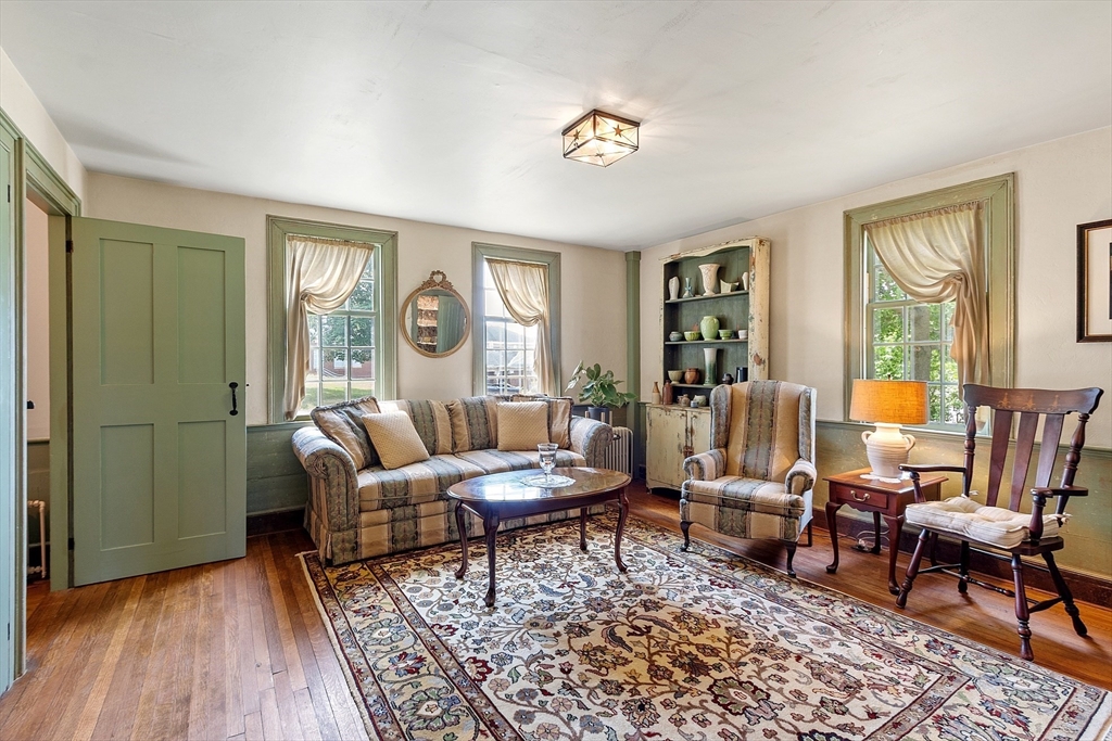 12 Academy Hill Road Westminster, MA 01473 - Photo 5 of 41 Gallery Image 5