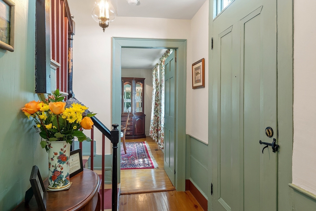 12 Academy Hill Road Westminster, MA 01473 - Photo 8 of 41 Gallery Image 8