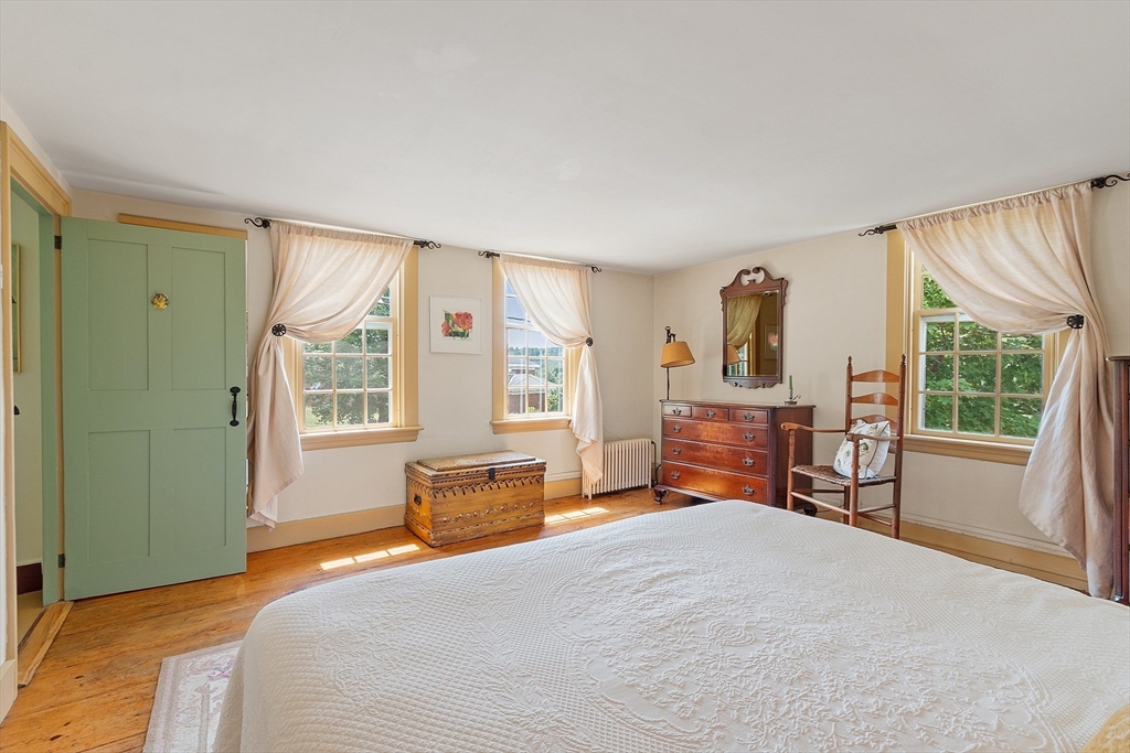 12 Academy Hill Road Westminster, MA 01473 - Photo 10 of 41 Gallery Image 10