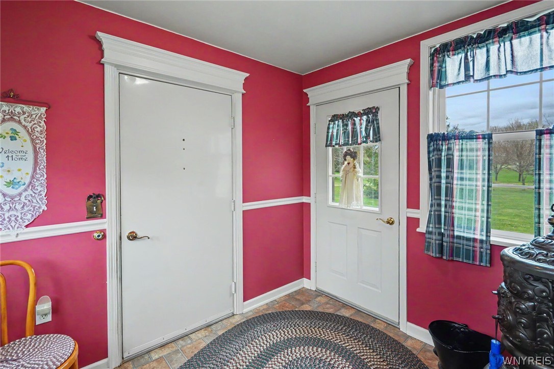 6614 Stinson Road Arcade, NY 14009 - Photo 7 of 43