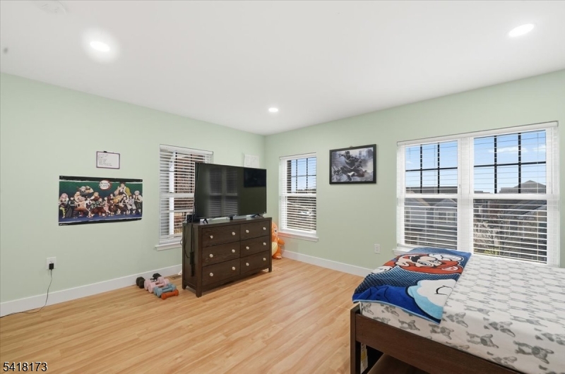 181 Court Street Newark, NJ 07103 - Photo 24 of 38