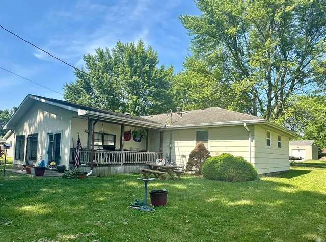 $174,500 | 1329 Greenwood Drive, Monticello, IN 47960