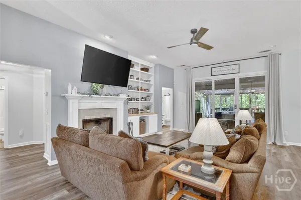 $520,000 | 401 Laurenburg Drive, Richmond Hill, GA 31324